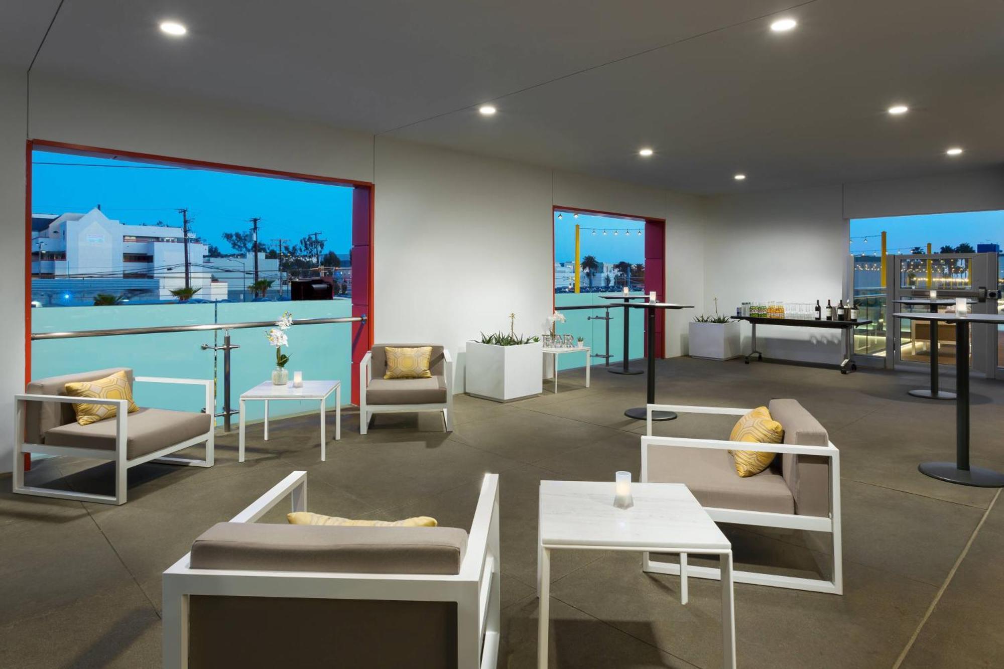Courtyard By Marriott Santa Monica Hotel Eksteriør billede