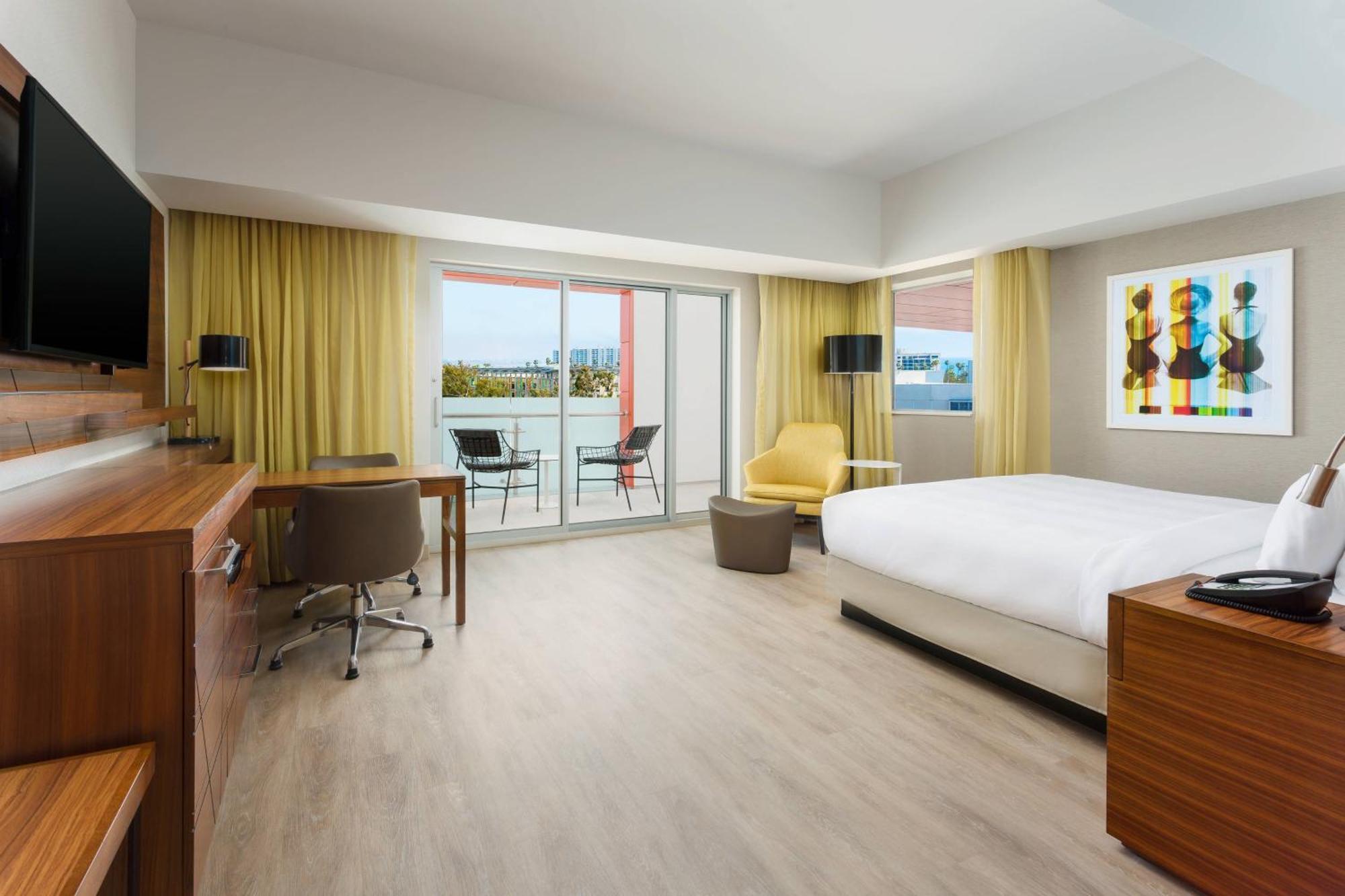 Courtyard By Marriott Santa Monica Hotel Eksteriør billede